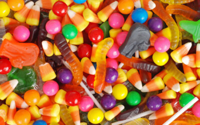 Dentist in Naperville, IL, Explains: How to Enjoy Halloween Candy Responsibly